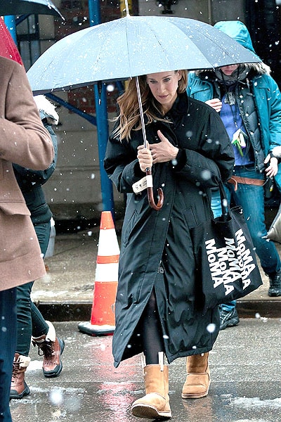Sarah Jessica Parker wears UGG boots on the set of I Don’t Know How She Does It, illustrating why suede and sheepskin footwear needs extra care in wet conditions