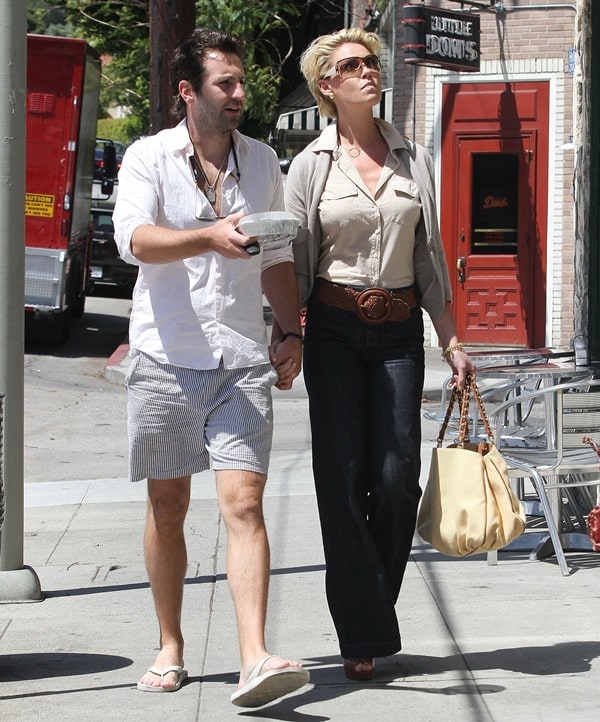 Joshua Bishop Kelley Sr. met his future wife, Katherine Heigl, in the spring of 2005 when she appeared in his music video "Only You"