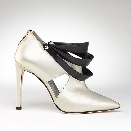 Gio Diev Fall 2011 Phoenix II Gio Diev Fall 2011 Phoenix II