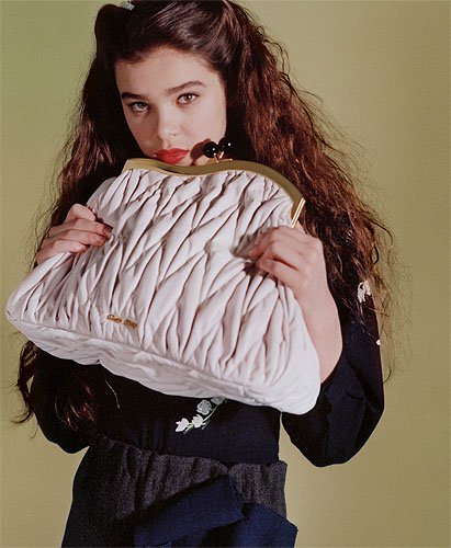 Hailee Steinfeld Miu Miu Fall Winter 2011 ad campaign Hailee Steinfeld's Miu Miu Fall/Winter 2011 ad campaign