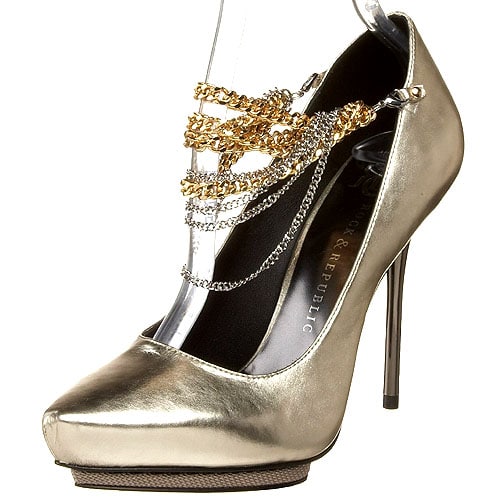Rock Republic Alayna chain pumps Rock Republic's Alayna is a patent leather pump with a chain detail