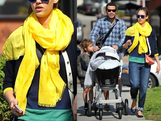 Jessica Alba and Cash Warren take a walk through Brentwood with their daughters Honor Marie and Haven after having lunch together Jessica Alba and Cash Warren take a walk through Brentwood with their daughters Honor Marie and Haven after having lunch together