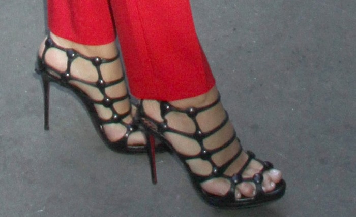 Blake Lively shows off her feet in Neuron cage sandals