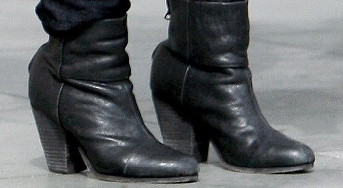 Isla Fisher's Rag Bone boots