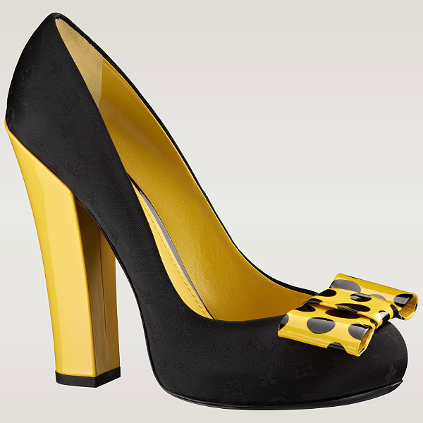 Louis Vuitton x Yayoi Kusama pump in monogram nylon dots infinity jaune Louis Vuitton x Yayoi Kusama pump in monogram nylon dots infinity jaune