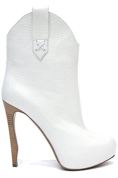Nicholas Kirkwood for Victoria's Secret Toy Pink White Nicholas Kirkwood for Victoria's Secret Toy Pink boots