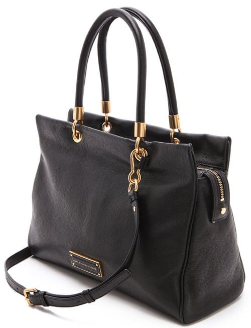 marc by marc jacobs too hot to handle tote An optional adjustable strap makes for easy across-town carrying