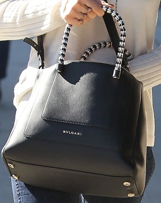 jessica alba bulgari bag Jessica Alba's medium hand-carry Serpenti bag from Italian luxury brand Bulgari