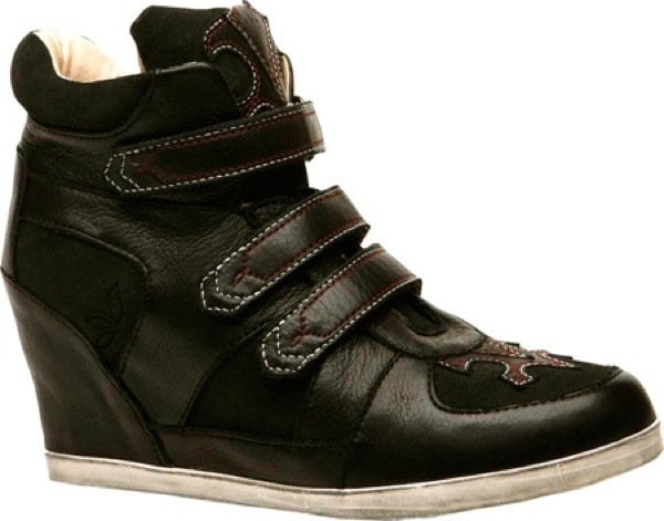 Koolaburra Preston in Black Leather