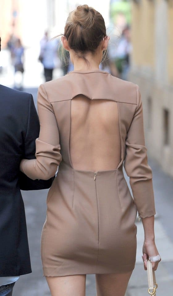 Redefining Sophistication: Bianca Balti showcases the art of allure in a backless Dolce Gabbana creation in Milan
