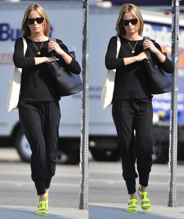 Emily Blunt shopping on Melrose Avenue in West Hollywood on May 31, 2013
