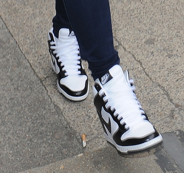 Nicole Scherzinger steps out in sporty black-and-white Nike Dunk Sky Hi sneakers