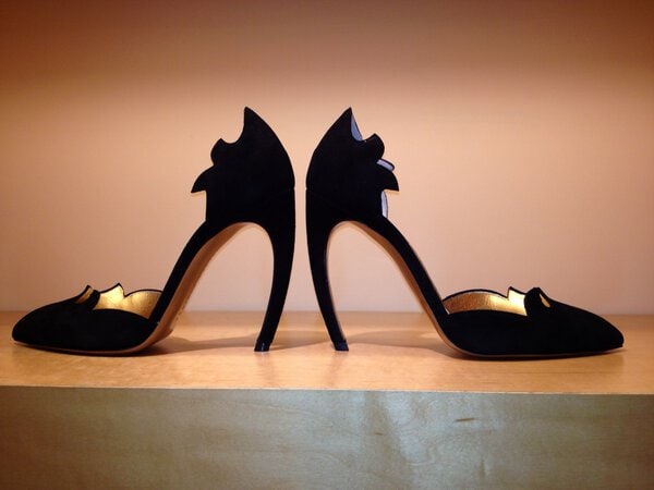 Walter Steiger "Theo" Pumps