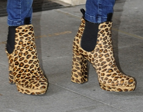 Fearne Cotton anchors her BBC Radio 1 look with leopard-print ankle boots, using the bold pattern and chunky heel to give structure and attitude to everyday denim