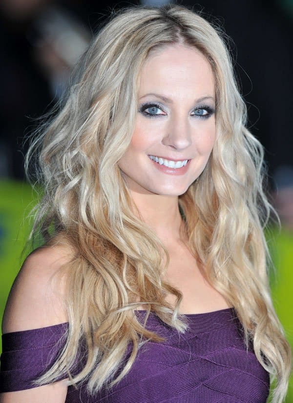 Joanne Froggatt completed her red carpet look with smoky eyes and tumbling waves, creating a glamorous and sophisticated appearance that wowed onlookers