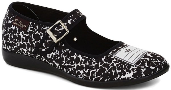 "Shoes of Note" Flats