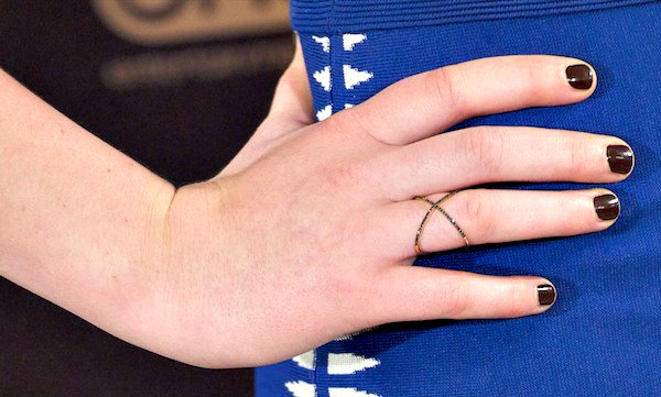 Jennifer Lawrence's diamond X ring by EF Collection