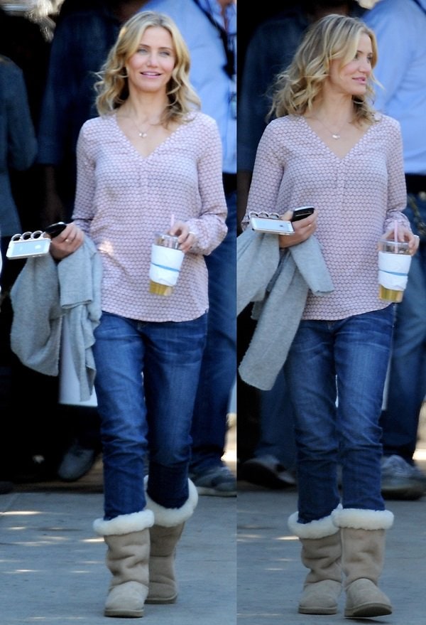 Cameron Diaz looked stylishly relaxed in UGG boots, skinny jeans, and a breezy blouse while filming Sex Tape in Los Angeles on November 5, 2013