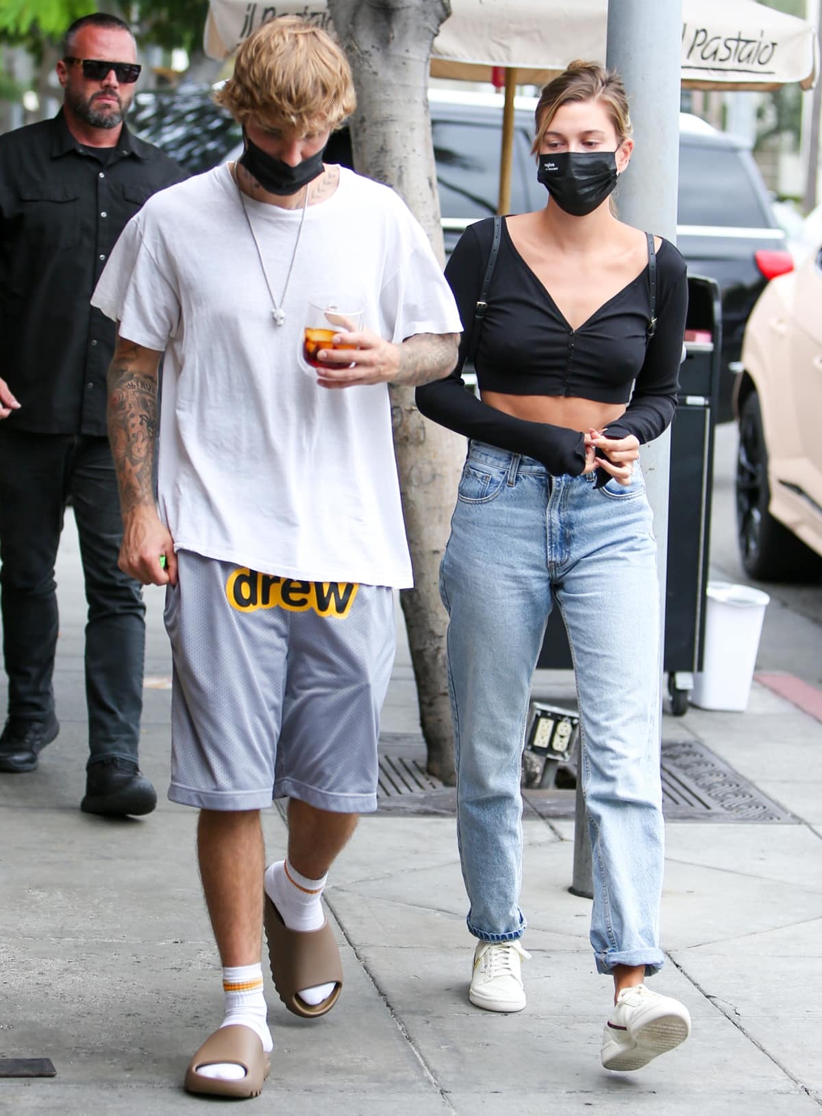 Justin Bieber is taller than his wife Hailey Rhode Bieber (née Baldwin)