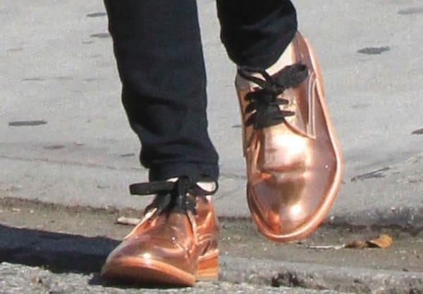 Emma Roberts completes her look with rose gold India oxfords by Penelope and Coco