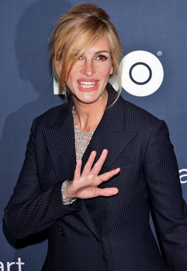 Julia Roberts in a dark navy double-breasted wool jacket