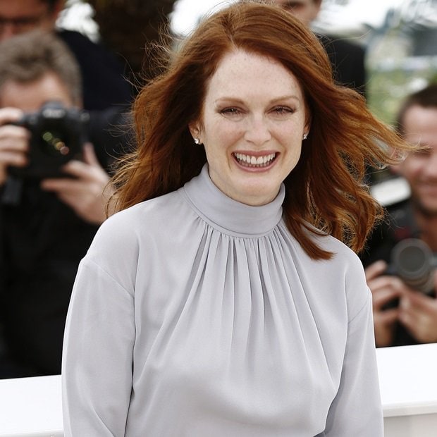 Julianne Moore accessorized with jewelry by Chopard