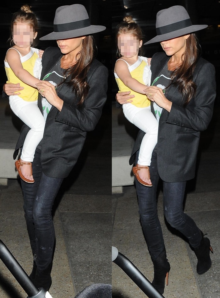 Victoria Beckham rocked black cropped low-rise Kate skinny jeans by R13