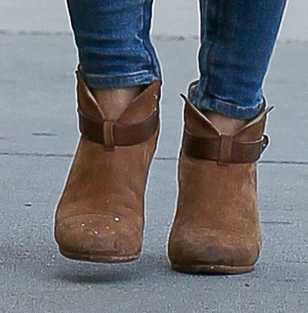 Hilary Duff's brown Rag Bone "Harrow" boots