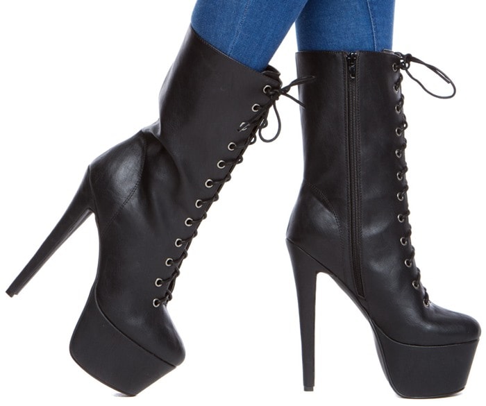Victorian-Inspired "Taellor" Boots
