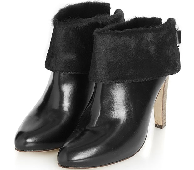 Unique-Cuff Mules