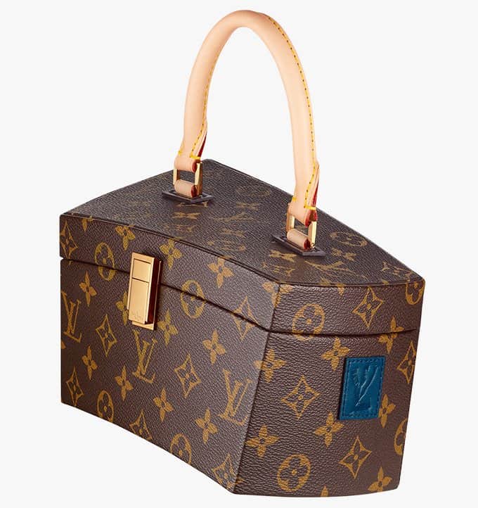 Frank Gehry’s $4,400 ‘Twisted Box’ transforms Louis Vuitton’s monogram canvas into an architectural statement, with sculptural lines, a blue lambskin interior, and a design fit for royalty—he envisioned Queen Elizabeth II carrying it