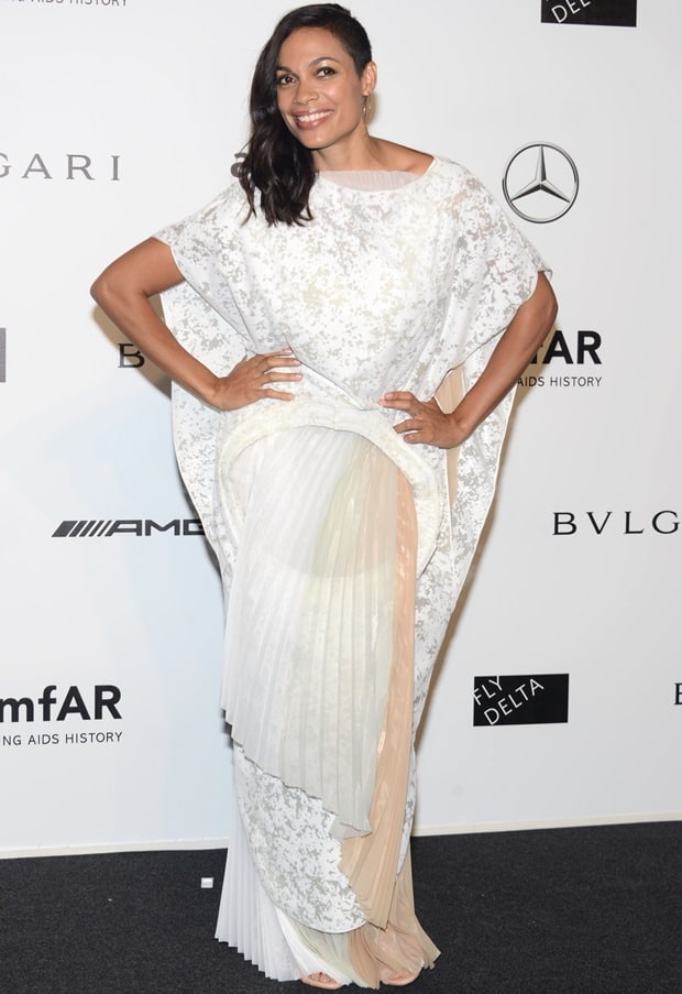 Rosario Dawson's dress at the amfAR Milano event looks like a giant pleated napkin gone wrong