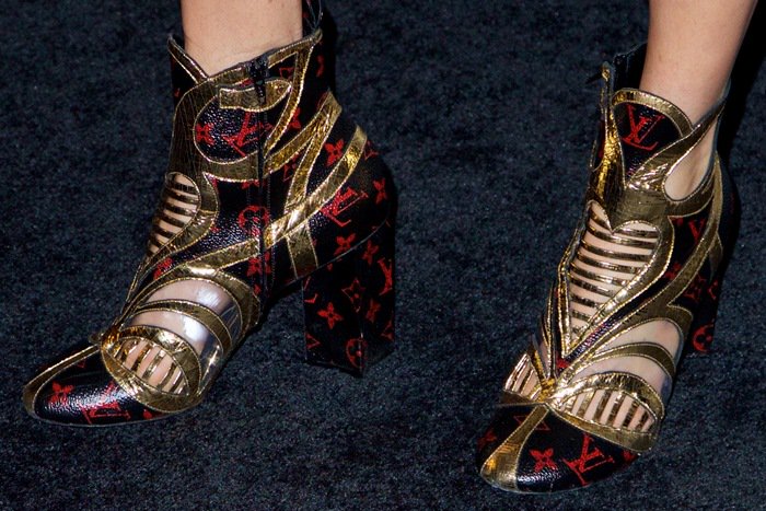Jennifer Connelly's shockingly ugly Louis Vuitton boots
