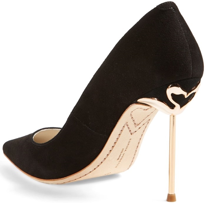 Sophia Webster “Flamingo” pumps in black suede, featuring a sleek pointed-toe silhouette and a sculptural gold-tone stiletto heel adorned with the brand’s signature flamingo motif