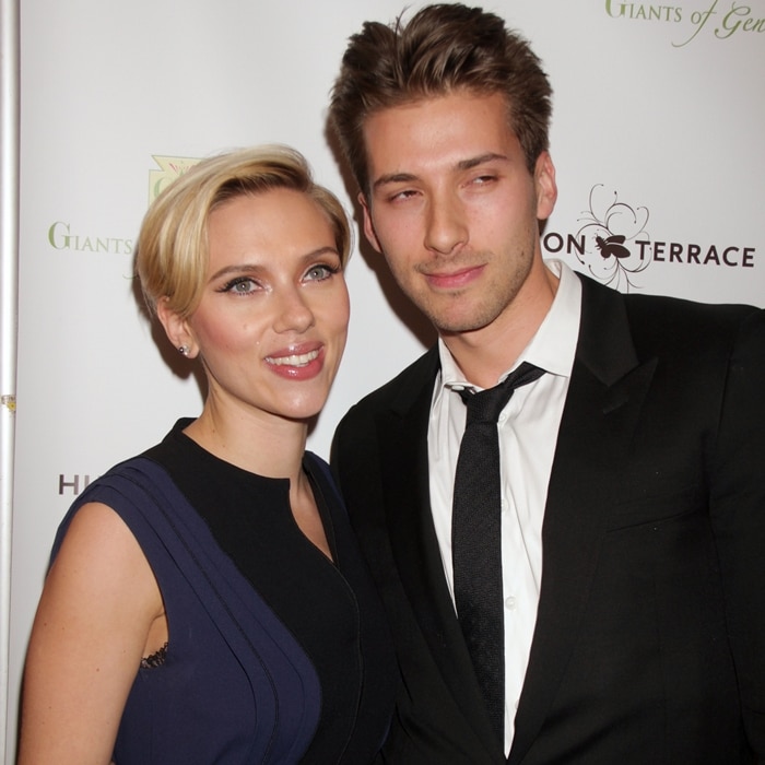 Scarlett Johansson and her twin brother, Hunter, were born on November 22, 1984, in Manhattan, New York, three minutes apart