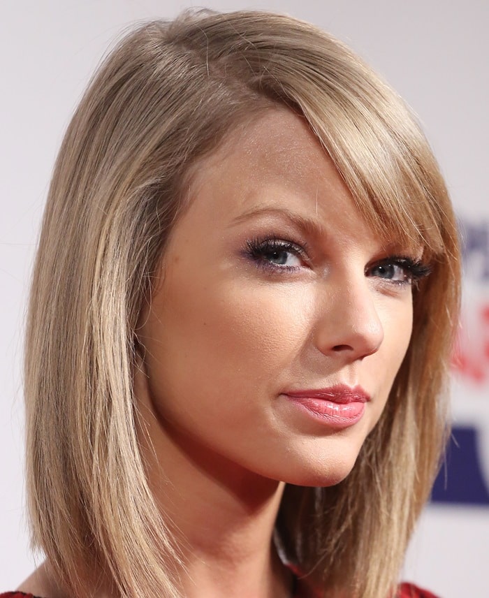 Taylor Swift at the 2014 Jingle Bell Ball held at O2 Arena in London, England, on December 7, 2014 Taylor Swift at the 2014 Jingle Bell Ball held at O2 Arena in London, England, on December 7, 2014