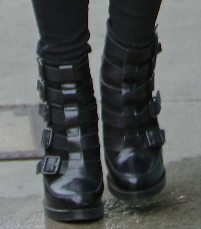 Ashlee Simpson's killer AllSaints Widow boots with 4-inch heels