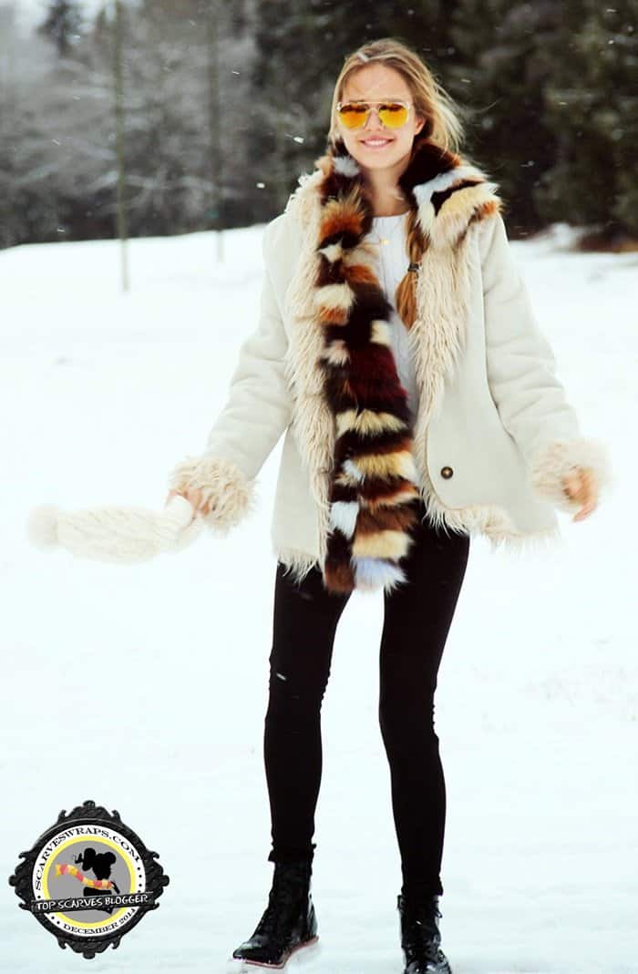 Mina rocks a multi-tonal fur stole