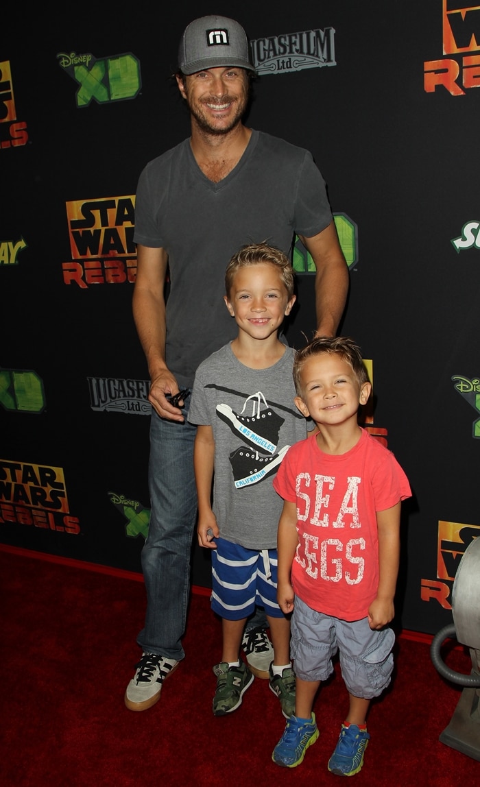 Actor Oliver Hudson and sons Wilder Brooks Hudson and Bodhi Hawn Hudson