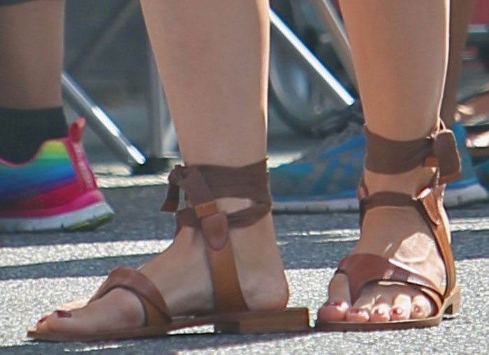 Selma Blair shows off a ruby red pedicure in Sarah Flint sandals