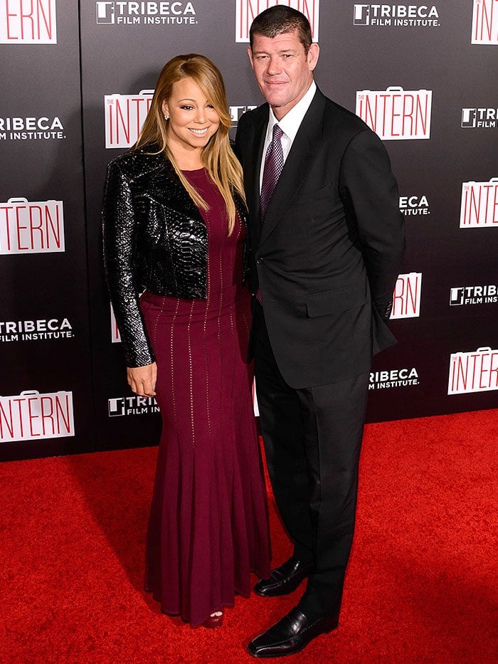 Mariah Carey and billionaire boyfriend James Packer striking a pose on the red carpet