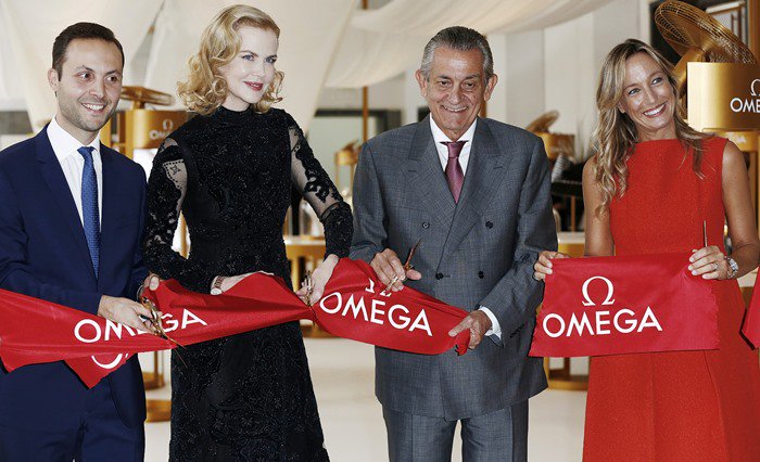 Omega’s brand manager, Malik Bey, Nicole Kidman, Omega President, Stephen Urquhart, and Swatch Group Italia country manager, Laura Burdese, take part in the ribbon-cutting ceremony at the brand’s “Her Time” exhibition opening