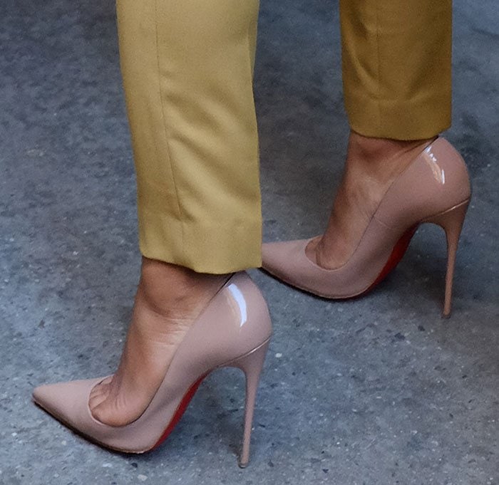 Christina Milian showed off her feet in Christian Louboutin pumps