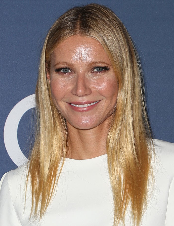 Gwyneth Paltrow's straight blonde locks fall down naturally to her shoulders