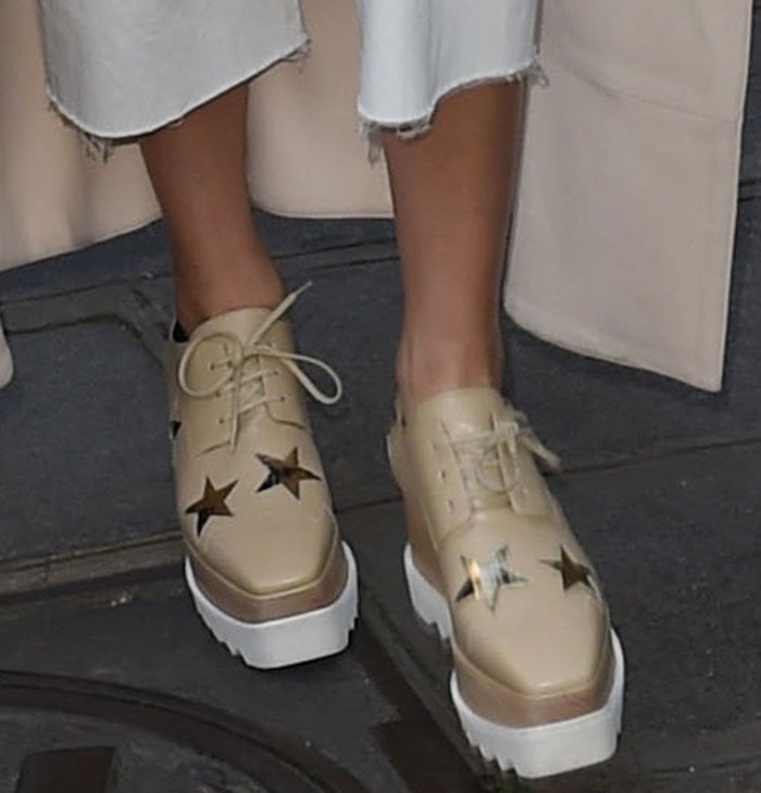 Kendall Jenner shows off her feet in Stella McCartney Elyse platform oxfords