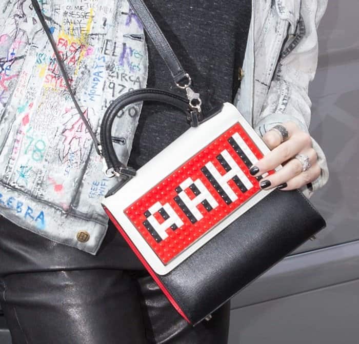 Hailee Steinfeld shows off her Les Petits Joueurs “Aah” shoulder bag