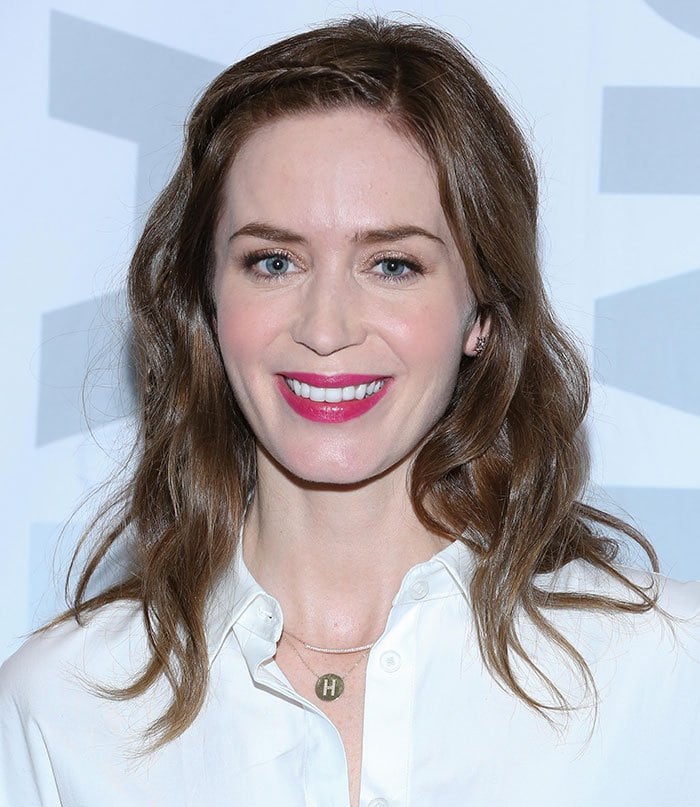 Emily Blunt wears her hair down at the New York screening of Sicario on December 15, 2015, at the Museum of Modern Art in New York City