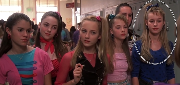 Brie Larson (circled) as one of the Six Chicks, a group of popular girls in 13 Going on 30