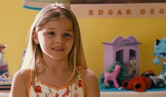 A young Chloë Grace Moretz in her role as Carrie Fuller in the 2006 film Big Momma's House 2