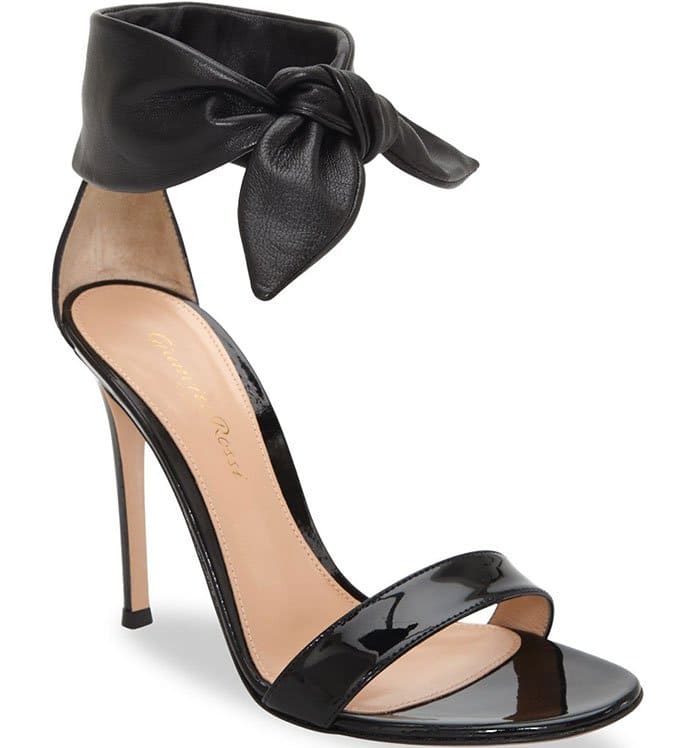 Gianvito Rossi Bandana Black Leather Sandals